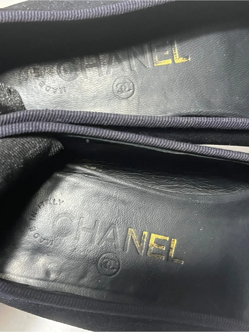 CHANEL Black Cap-Toe navy suede Ballet Flats with CC Logo